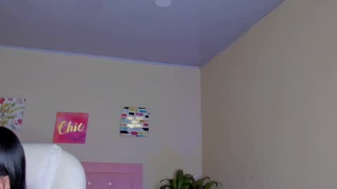 Snapshot of saraa_ramirez chatting on February 2025 11:38:02 AM Sarah Ramirez online show from February 2025 11:38:02 AM