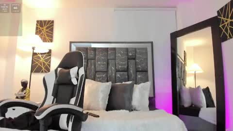 Snapshot of saraa_stormy chatting on May 2026 07:19:01 PM saraa_stormy online show from May 2026 07:19:01 PM