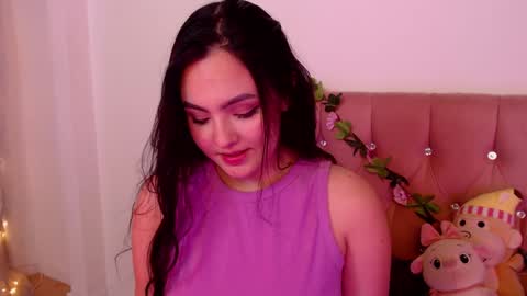 Snapshot of saraa_swett chatting on February 2025 10:11:02 PM online show from February 2025 10:11:02 PM