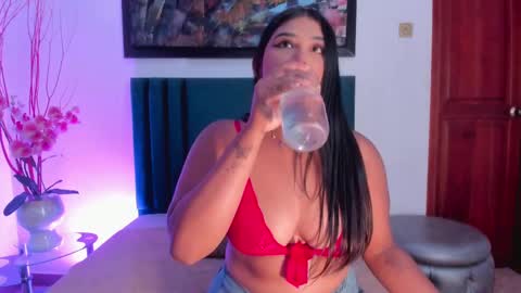 Snapshot of saraabloom chatting on March 2025 06:11:01 PM SaraBloom online show from March 2025 06:11:01 PM