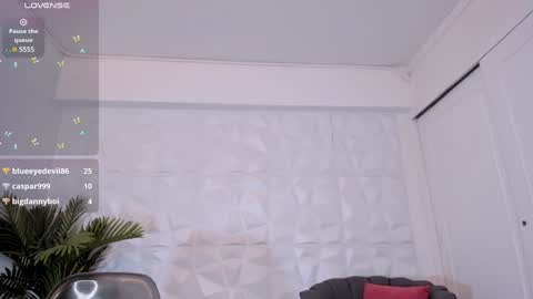 Sara online show from December 2024 02:30:01 AM