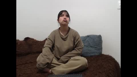 Snapshot of saraandthomas chatting on September 2025 12:49:01 AM sara and thomas online show from September 2025 12:49:01 AM