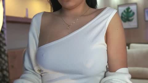 Sara Belmont online show from September 2025 11:37:02 AM