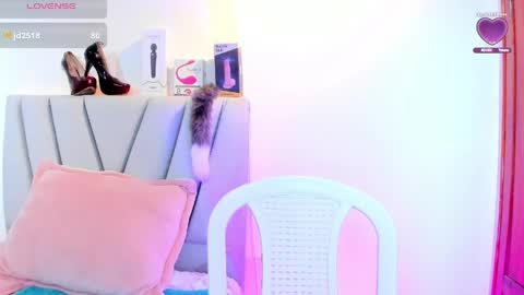 saraby__ online show from April 2026 08:40:02 PM