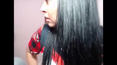 Snapshot of saraconnorxx chatting on December 2025 06:15:02 PM Sara online show from December 2025 06:15:02 PM