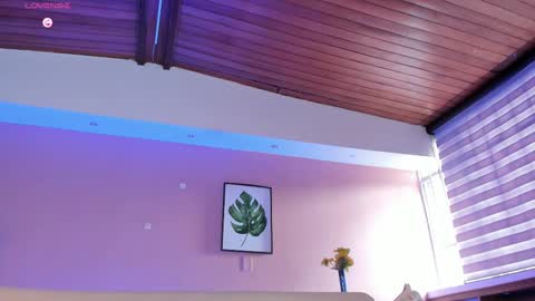 Sara  Everyday From 1430 to 2130 Col Time online show from February 2025 09:55:01 PM