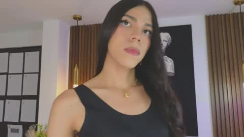 Sara online show from April 2026 07:41:01 PM