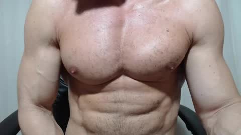 saradorj92 online show from April 2026 12:59:02 AM