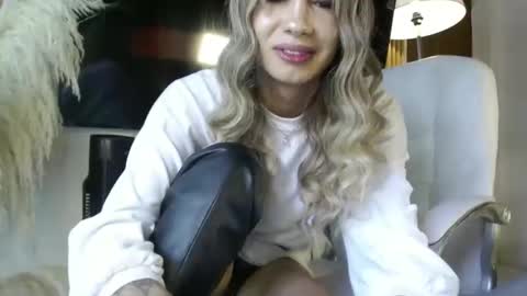 CALL ME LOVE SARITA online show from October 2025 06:38:02 PM