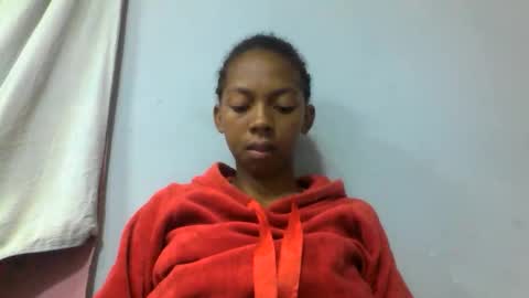 Snapshot of sarah146341 chatting on December 2025 05:46:01 AM sarah146341 online show from December 2025 05:46:01 AM