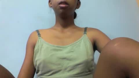 sarah146341 online show from February 2026 05:48:02 AM