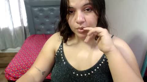 sarah online show from March 2026 06:25:01 PM