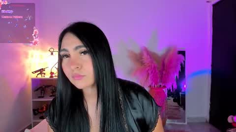 Snapshot of sarah_bali chatting on February 2025 08:10:01 PM Sarah Valkiria IG Sar lanister online show from February 2025 08:10:01 PM