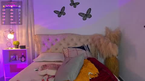 Sarah Valkiria  IG  Sar lanister online show from November 2025 01:26:02 AM