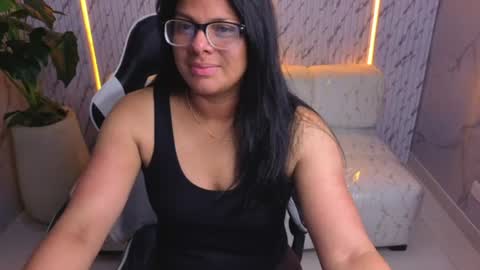 Snapshot of sarah_bay_tx chatting on June 2026 08:08:01 PM sarah_bay_tx online show from June 2026 08:08:01 PM