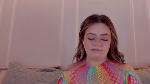 Sarah Bonneth online show from June 2026 11:40:02 AM