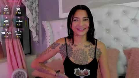 Snapshot of sarah_curtis chatting on November 2025 02:50:02 AM Sarah online show from November 2025 02:50:02 AM