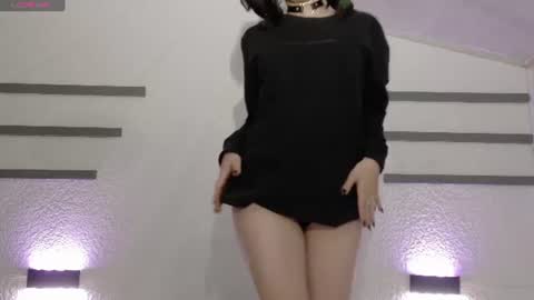 Sarah online show from June 2026 01:37:02 PM