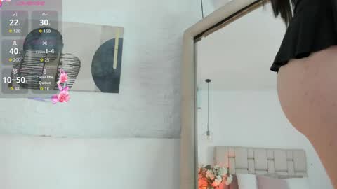 sarah_gothicgirl online show from May 2026 07:41:01 PM