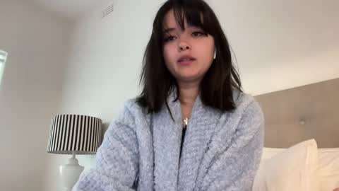 Snapshot of sarah_heart_aus chatting on December 2024 07:00:01 AM Sarah Heart Aus online show from December 2024 07:00:01 AM