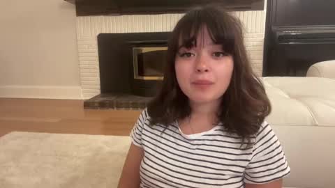 Snapshot of sarah_heart_aus chatting on January 2025 09:15:02 AM Sarah Heart Aus online show from January 2025 09:15:02 AM