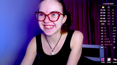 Snapshot of sarah_hs chatting on December 2024 07:38:02 PM Sarah online show from December 2024 07:38:02 PM