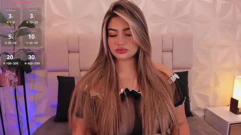 Snapshot of sarah_jacobbs chatting on March 2025 11:31:01 AM online show from March 2025 11:31:01 AM