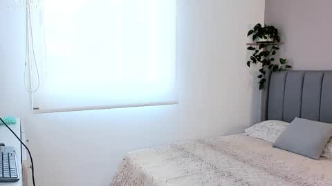 Snapshot of sarah_rayy chatting on February 2025 06:15:02 PM sarah_rayy online show from February 2025 06:15:02 PM