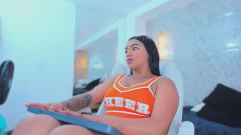 sarah online show from October 2025 12:09:02 PM