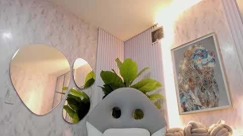 Snapshot of sarah_sluty chatting on March 2026 08:19:01 AM Sarah online show from March 2026 08:19:01 AM