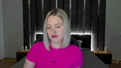 Snapshot of sarah_soul chatting on January 2025 12:59:01 AM Sarah online show from January 2025 12:59:01 AM