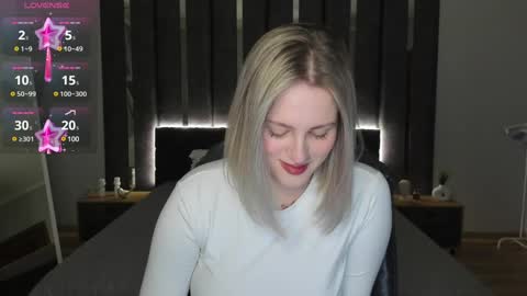 Snapshot of sarah_soul chatting on February 2025 01:13:01 AM Sarah online show from February 2025 01:13:01 AM