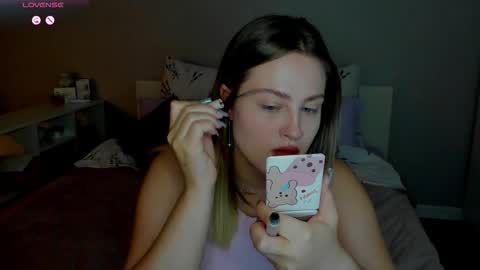 Snapshot of sarah_soul chatting on October 2025 12:08:02 AM Sarah online show from October 2025 12:08:02 AM