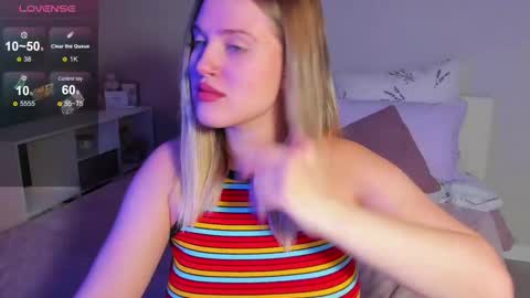 Snapshot of sarah_soul chatting on October 2025 12:33:02 AM Sarah online show from October 2025 12:33:02 AM