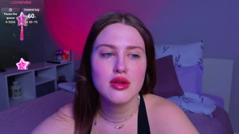 Sarah online show from May 2026 11:00:01 PM