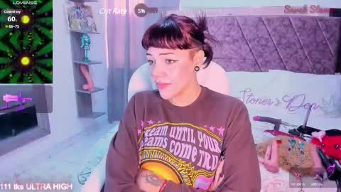 Snapshot of sarah_stoner chatting on March 2025 07:37:01 PM Loren online show from March 2025 07:37:01 PM
