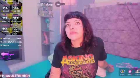 Snapshot of sarah_stoner chatting on March 2025 10:07:02 PM Loren online show from March 2025 10:07:02 PM