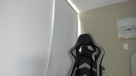 sarahI miss you guys online show from January 2025 02:37:01 PM