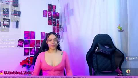 Sarah  Zack online show from September 2025 05:07:02 PM