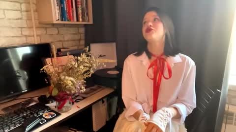 Sarah online show from March 2026 11:55:02 PM