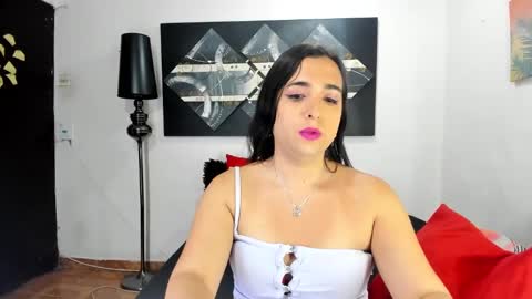 Snapshot of sarahjey chatting on February 2025 11:32:01 PM SARAHJEY online show from February 2025 11:32:01 PM