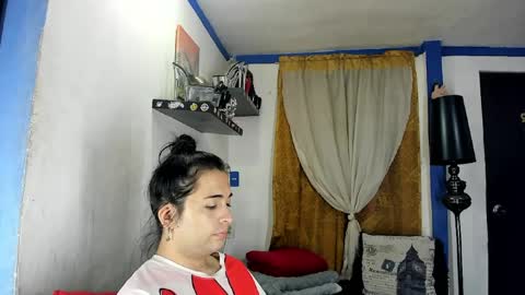  SARAHJEY     online show from June 2026 01:33:01 PM