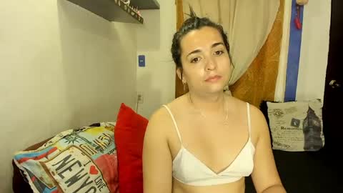 SARAHJEY     online show from June 2026 04:59:01 PM