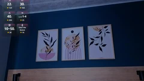 Snapshot of sarahmiler_ chatting on October 2025 11:43:02 AM Sarah online show from October 2025 11:43:02 AM