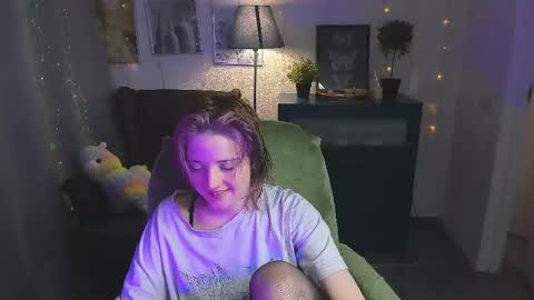 Sarah online show from May 2026 09:20:02 PM