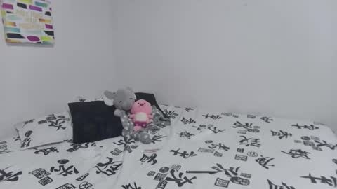 Sarah  online show from September 2025 07:13:02 PM