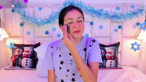 Snapshot of sarahsophia_ chatting on December 2024 11:33:02 AM SARAH online show from December 2024 11:33:02 AM