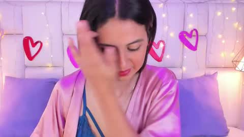 Snapshot of sarahsophia_ chatting on February 2025 05:39:01 PM SARAH online show from February 2025 05:39:01 PM