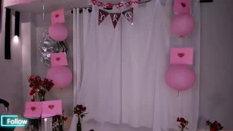 Sarah  independent model online show from February 2026 04:20:01 AM