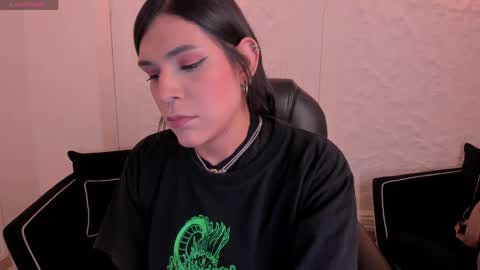 Sarah  independent model online show from May 2026 04:09:02 AM